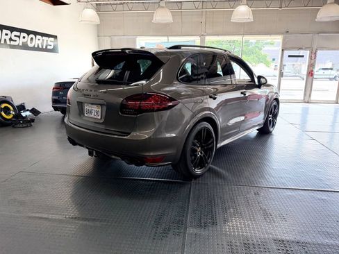 Used 2013 Porsche Cayenne GTS AWD/4WD image 10