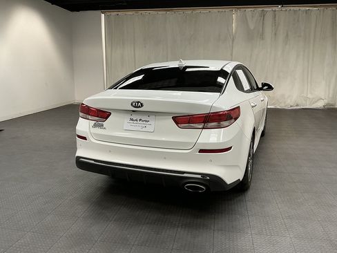 Used 2019 Kia Optima LX w/ LX 17" Wheel Package FWD image 5