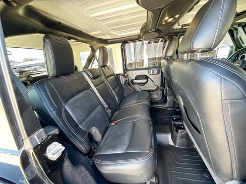 Used 2021 Jeep Wrangler Unlimited Sport image 31