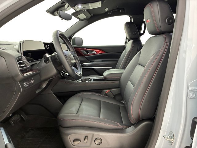 Certified 2026 Chevrolet Traverse Z71 w/ Driver Confidence Package AWD/4WD image 12