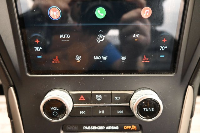 Used 2022 Ford Edge SEL AWD/4WD image 16