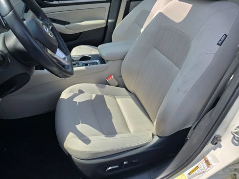 Used 2019 Nissan Altima 2.5 SV AWD/4WD image 18