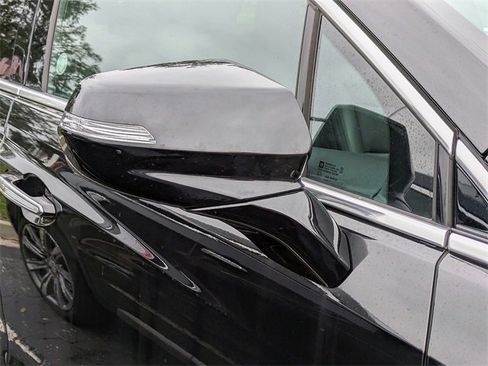 Certified 2025 Cadillac XT5 Premium Luxury image 6