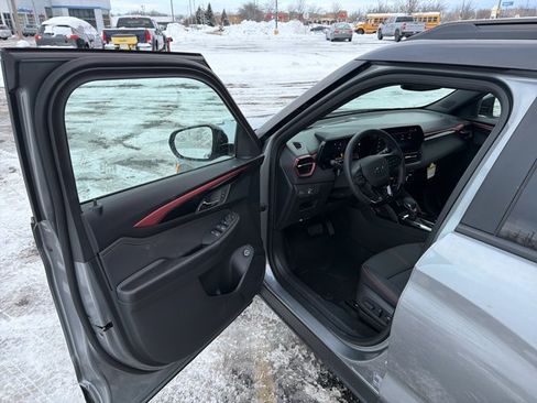 New 2026 Chevrolet TrailBlazer RS w/ Convenience Package image 9