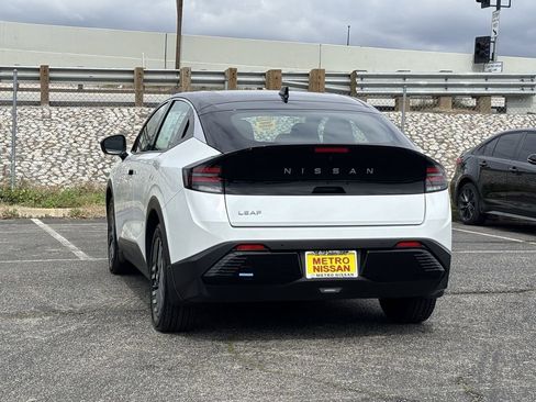 New 2026 Nissan Leaf SV+ image 3