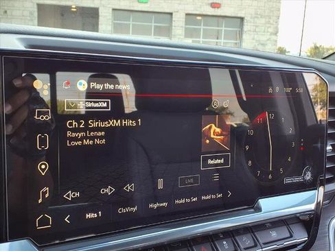 New 2026 GMC Sierra 1500 SLT image 7