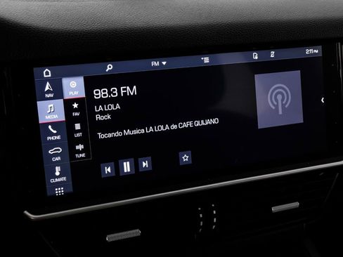 Used 2019 Porsche Cayenne S image 34