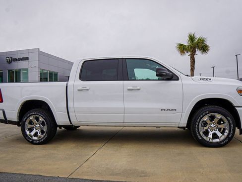 New 2025 RAM 1500 Big Horn image 4
