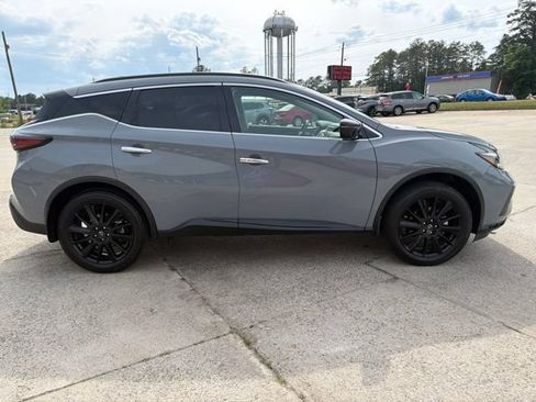 Used 2024 Nissan Murano SV w/ SV Midnight Edition Package FWD image 4