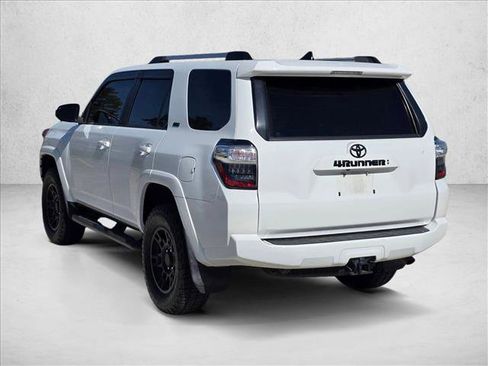 Used 2021 Toyota 4Runner SR5 image 8