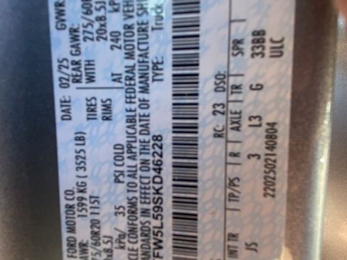 Certified 2025 Ford F150 Lariat w/ Equipment Group 501A Mid image 31