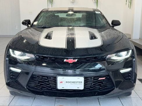 Used 2018 Chevrolet Camaro SS RWD image 35