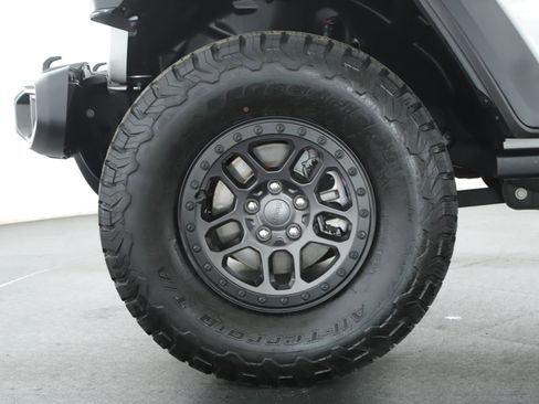 Used 2022 Jeep Wrangler Unlimited Sport AWD/4WD image 19