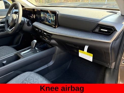 Used 2026 Nissan Kicks SV w/ Cold Weather Package image 26