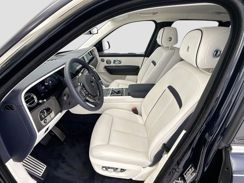 Certified 2026 Rolls-Royce Cullinan image 18