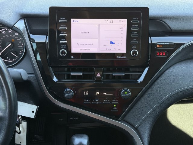 Used 2021 Toyota Camry SE FWD image 16
