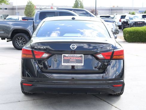 Used 2021 Nissan Altima 2.5 SV FWD image 5