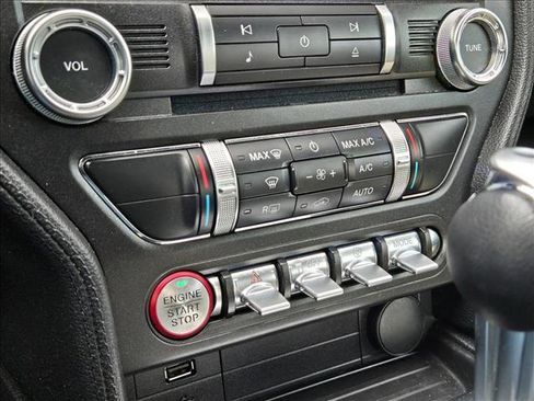 Used 2018 Ford Mustang Coupe w/ Equipment Group 101A image 15