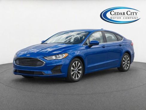 Used 2020 Ford Fusion SE AWD/4WD image 1