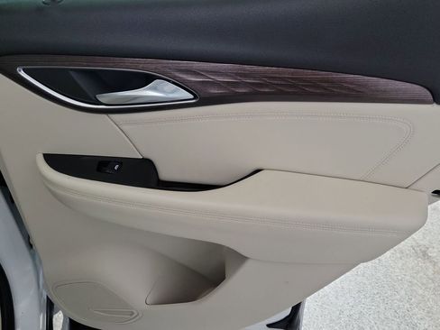 Certified 2023 Buick Envision Avenir image 22