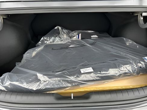 New 2026 Hyundai Elantra SEL Sport Premium FWD image 14