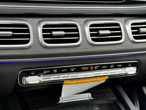 New 2026 Mercedes-Benz GLS 450 4MATIC image 18