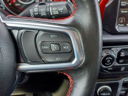 Used 2020 Jeep Wrangler Unlimited Rubicon w/ Dual Top Group image 19