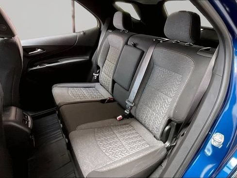 Used 2022 Chevrolet Equinox LT AWD/4WD image 16