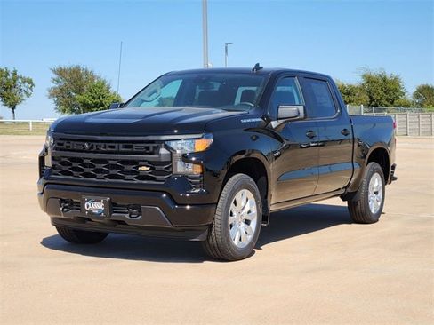 New 2026 Chevrolet Silverado 1500 Custom image 3