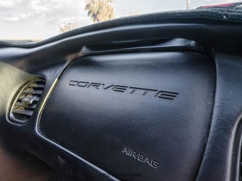 Used 2004 Chevrolet Corvette Z06 w/ Memory Package RWD image 33