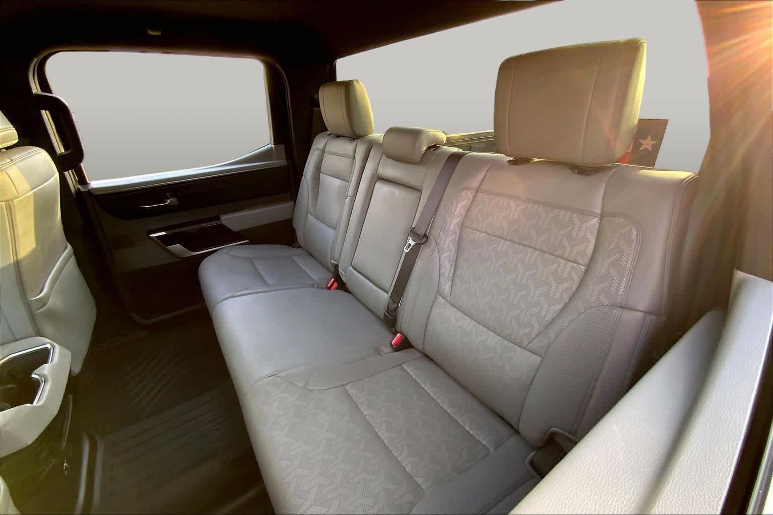 Used 2025 Toyota Tundra Limited AWD/4WD image 20