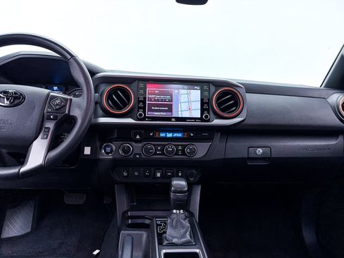 Used 2021 Toyota Tacoma TRD Pro AWD/4WD image 12