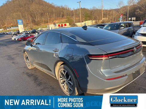 Used 2026 Toyota Crown Limited image 13