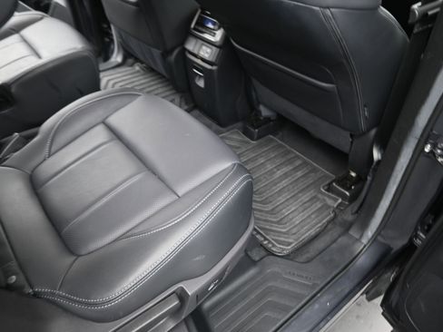 Used 2024 Subaru Ascent Limited image 20