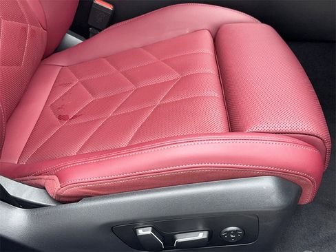 Used 2026 BMW 530i xDrive image 46