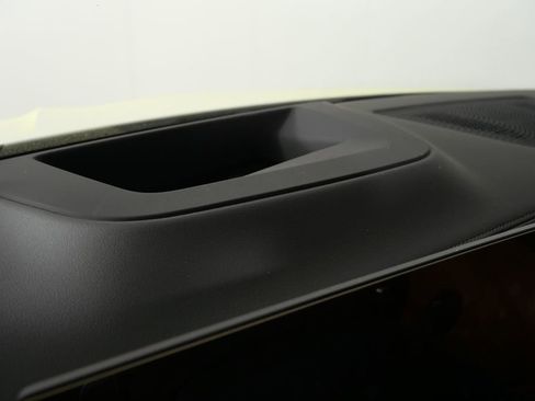 Used 2026 BMW X5 xDrive50e w/ Executive Package image 13