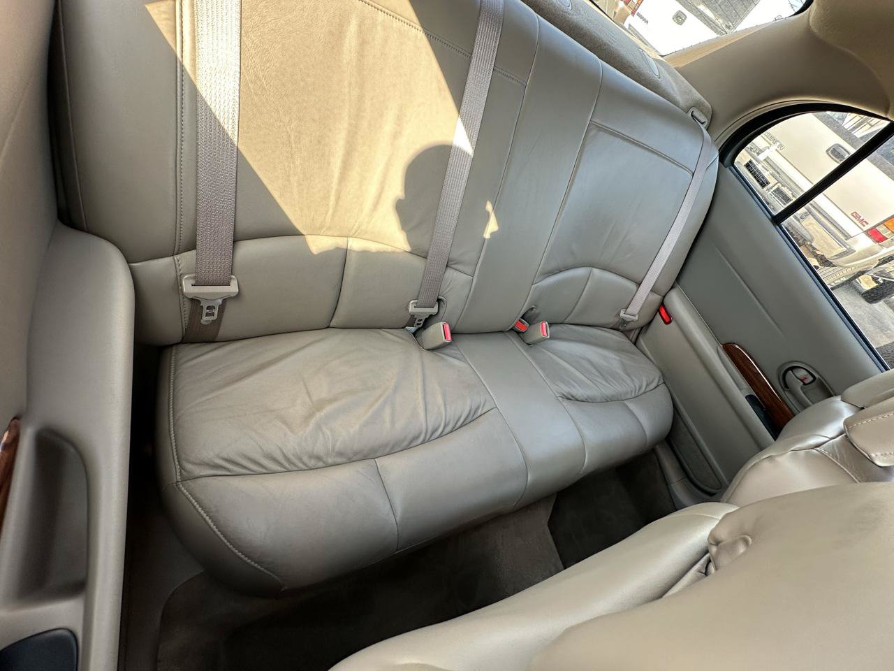 Used 2000 Buick Le Sabre Custom w/ Prestige Opt Pkg FWD image 30