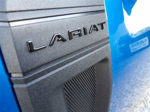 New 2025 Ford Maverick Lariat w/ Black Appearance Package image 30