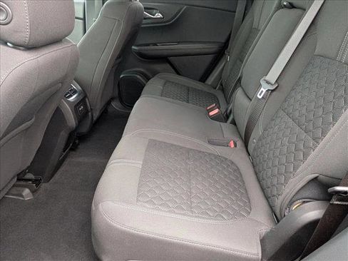 Used 2022 Chevrolet Blazer LT image 16