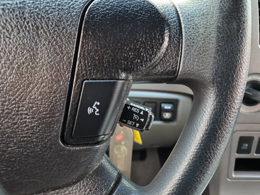 Used 2010 Toyota Tundra 4x4 Double Cab image 21