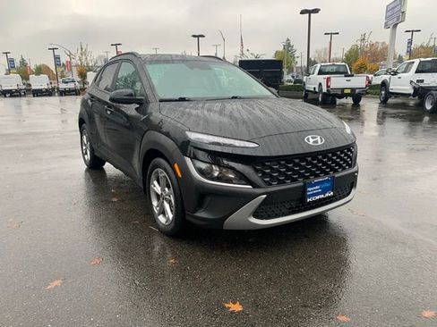 Certified 2022 Hyundai Kona SEL w/ Convenience Package image 9