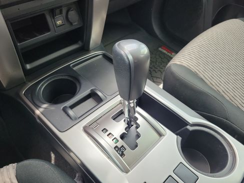 Used 2024 Toyota 4Runner SR5 RWD image 28