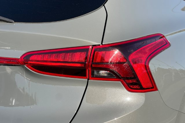 Used 2023 Hyundai Santa Fe SE FWD image 37