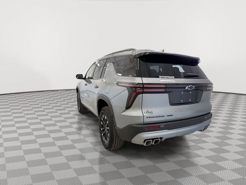 Certified 2026 Chevrolet Traverse Z71 image 9