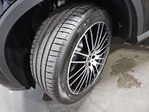 New 2026 Mercedes-Benz GLC 300 4MATIC image 34