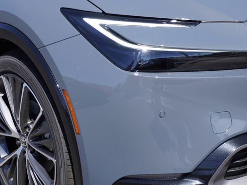 New 2026 Toyota Prius XLE image 3