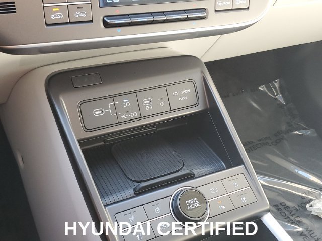 Certified 2024 Hyundai Kona Limited FWD image 30