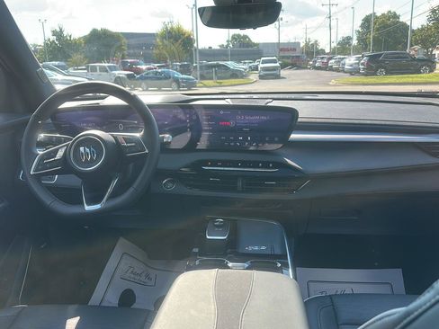 Used 2026 Buick Enclave Sport Touring w/ Power Package FWD image 14