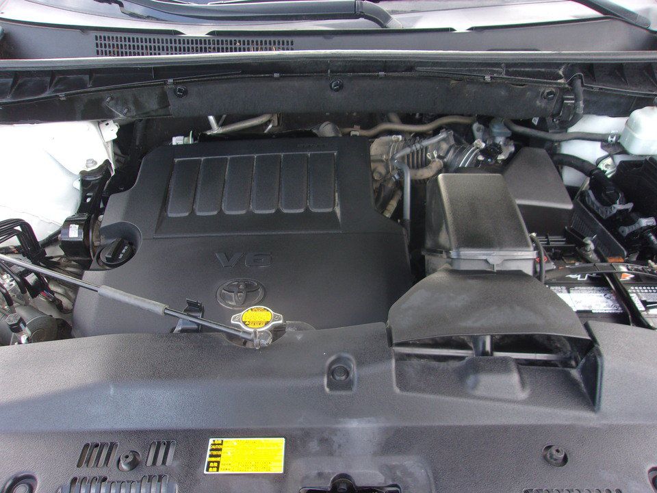 Used 2014 Toyota Highlander Limited AWD/4WD image 24