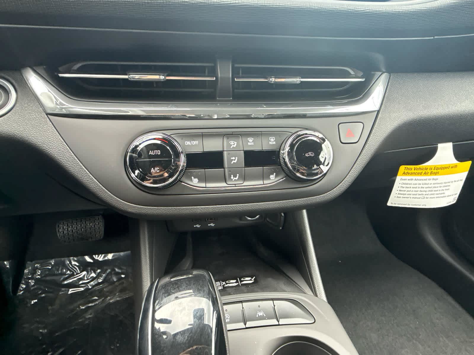 New 2026 Buick Envista Preferred w/ Convenience I Package FWD image 33